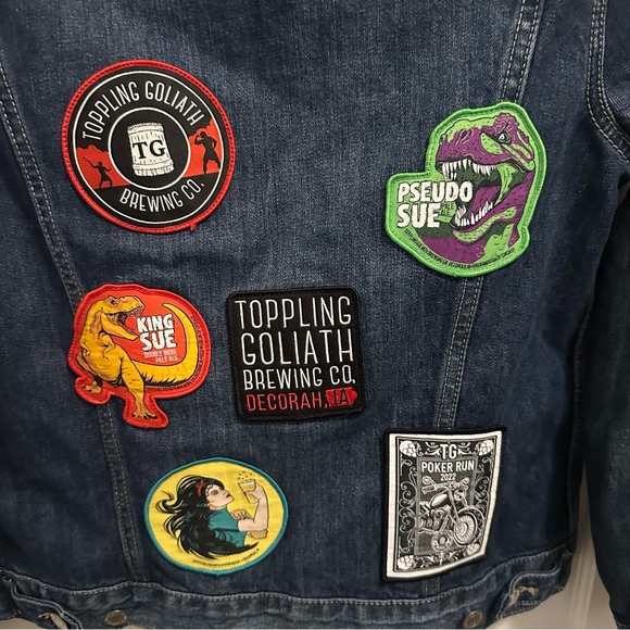 Lucky Brand 'Tomboy Trucker' Jean Jacket Customized with Patches Size: Small - Picture 7 of 8